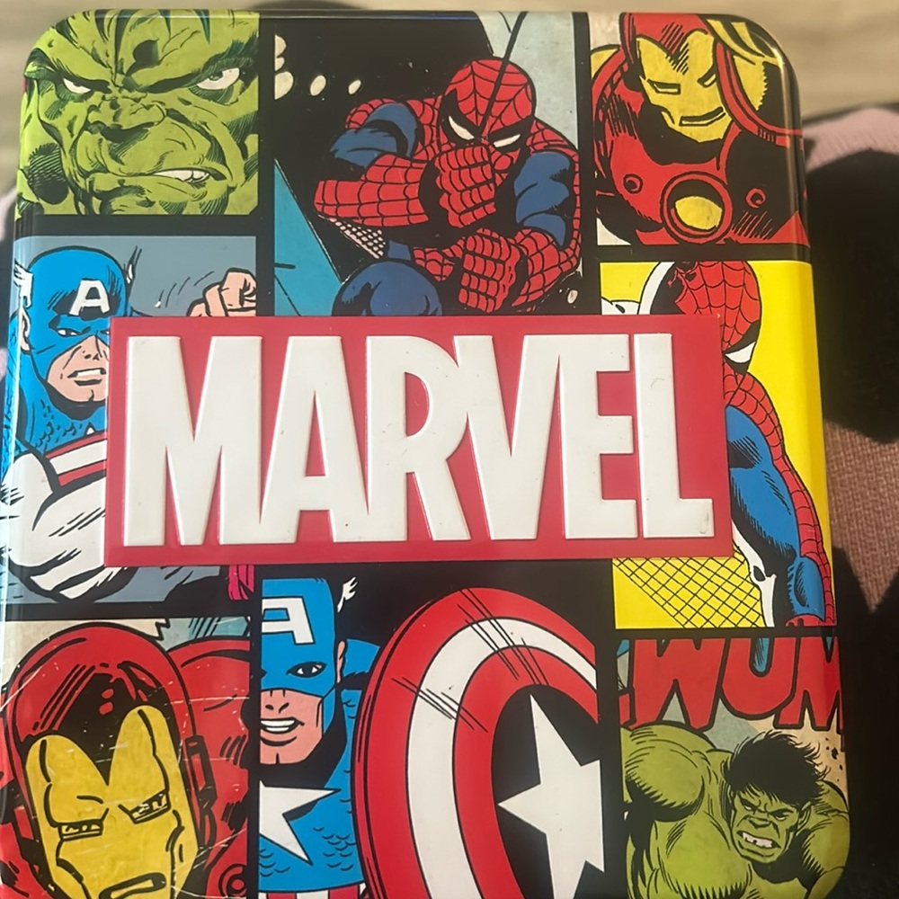 Men’s bifold Marvel Avengers Wallet